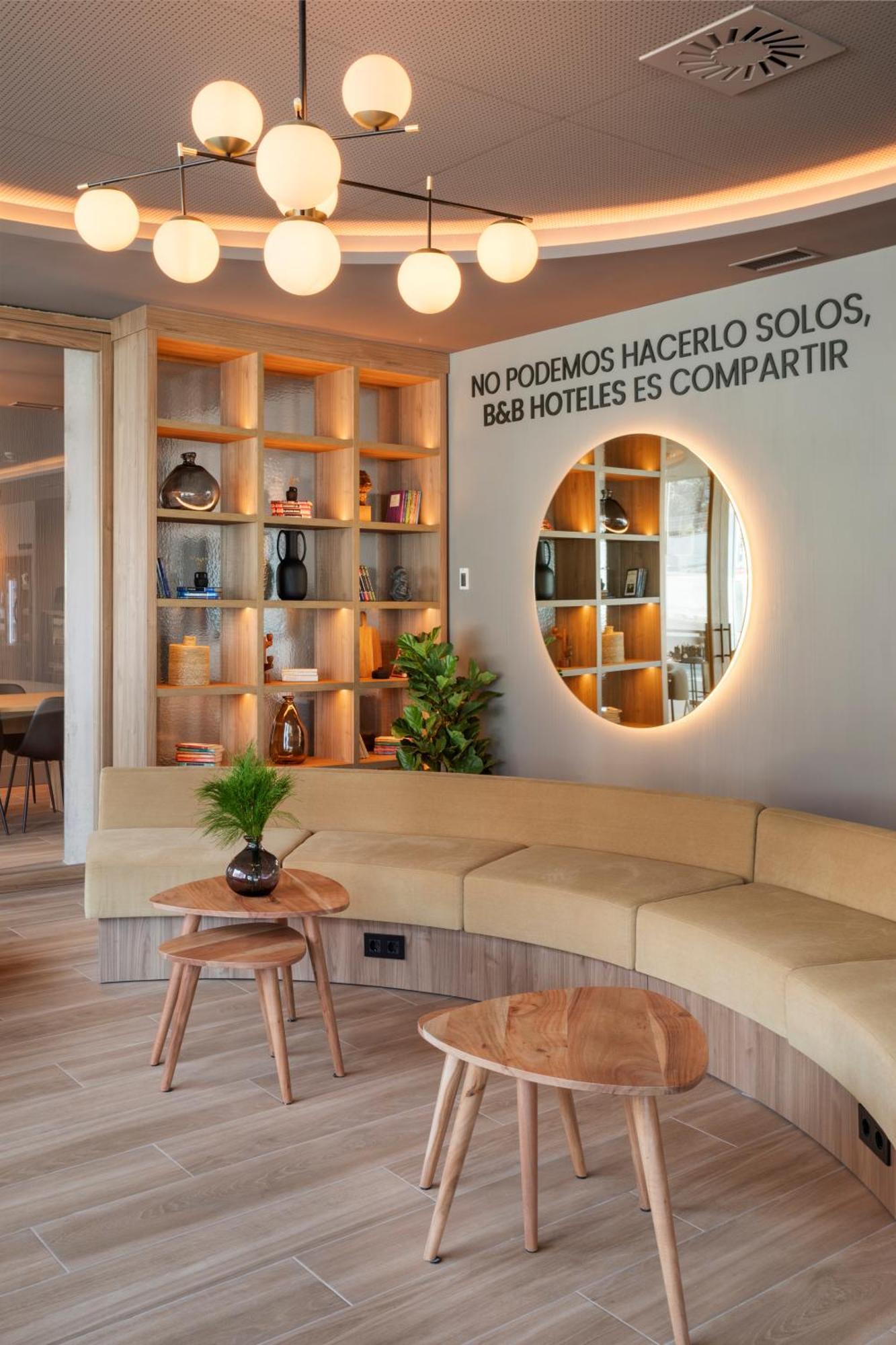 B&B Hotel Madrid Carabanchel Εξωτερικό φωτογραφία